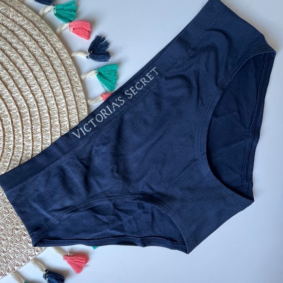 Victoria’s Secret Bare Seamless Rib Hiphugger Panty Noir Navy Large NEW - Picture 3 of 4